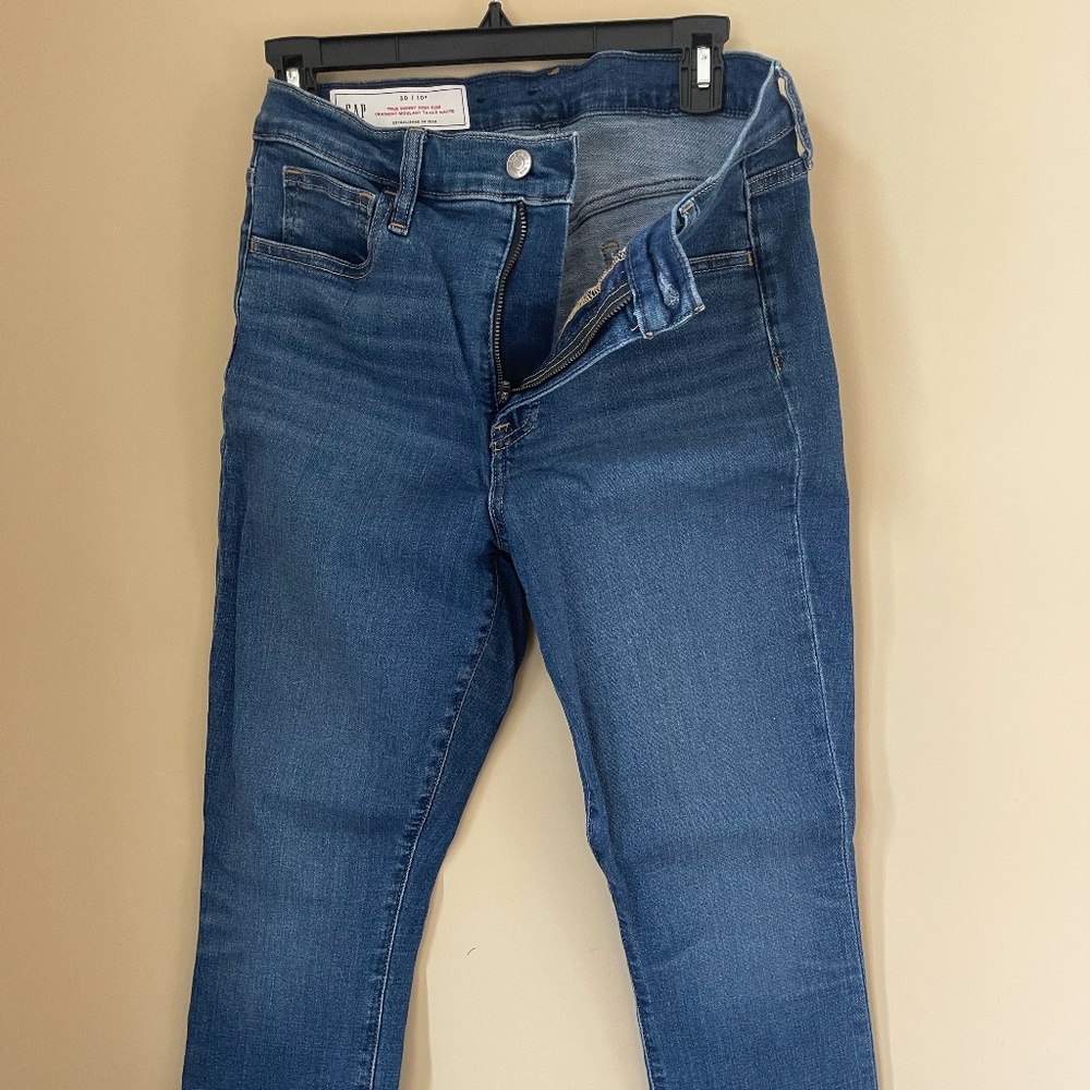 GAP BLUE SKINNY HIGH RISE JEANS